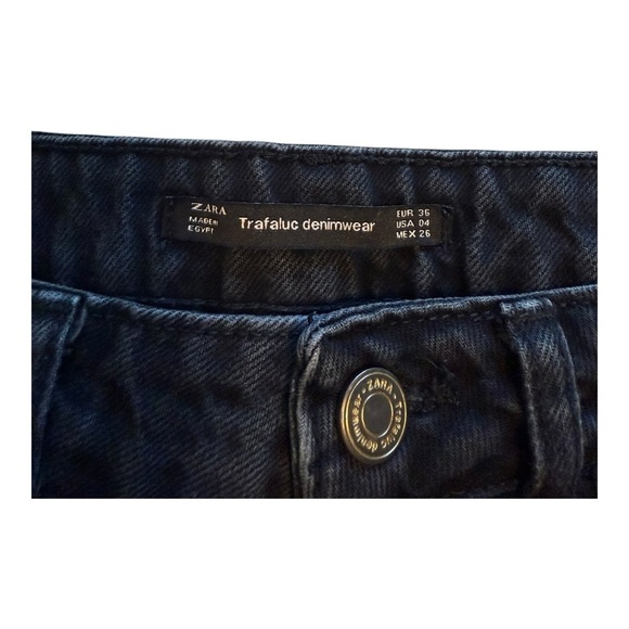 Zara Women's Black Denim Shorts - Size 4 - Picture 4 of 9